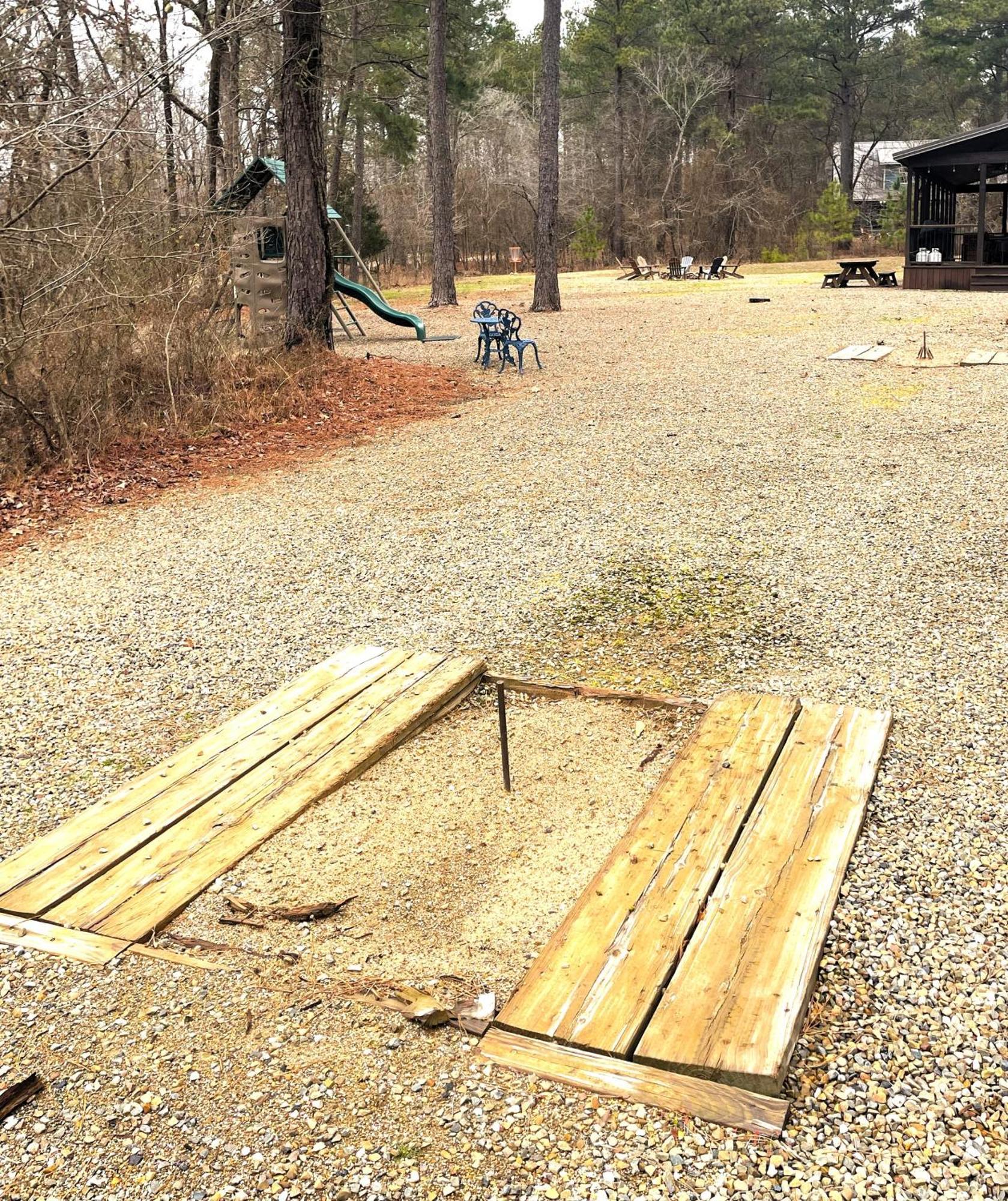 4Br/3Bth Family Cabin With A Hot Tub, Sleeps 14 ブロークン・ボウ エクステリア 写真